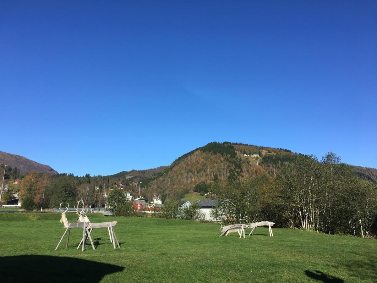 Voss- Myrkdalen Lodge Vossestrand Екстериор снимка